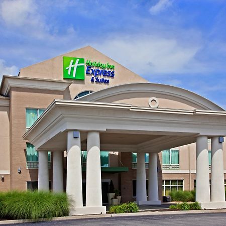 Holiday Inn Express Hotel & Suites Грийнууд Екстериор снимка