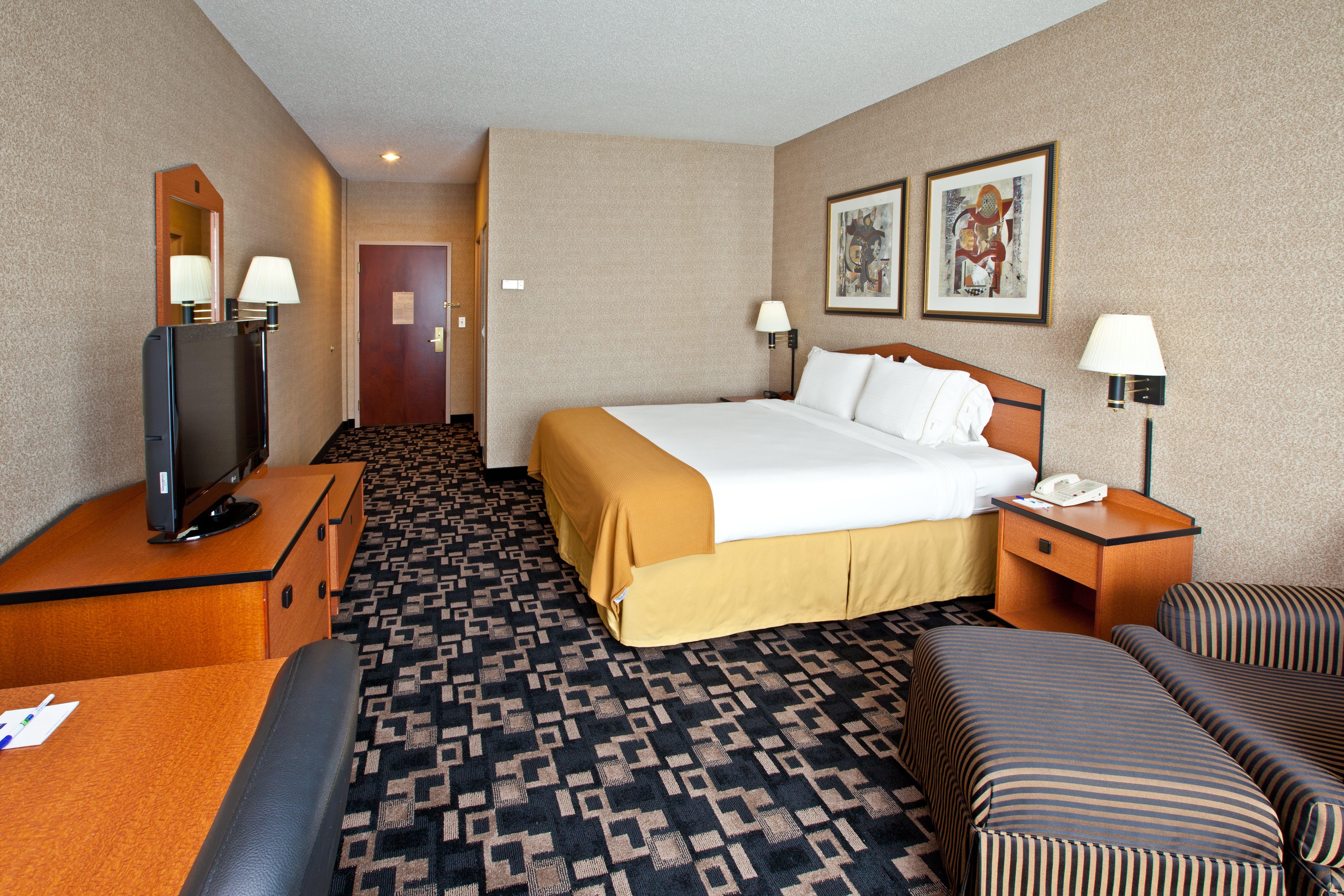 Holiday Inn Express Hotel & Suites Грийнууд Стая снимка